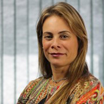 Cristiane Alkmin Schmidt